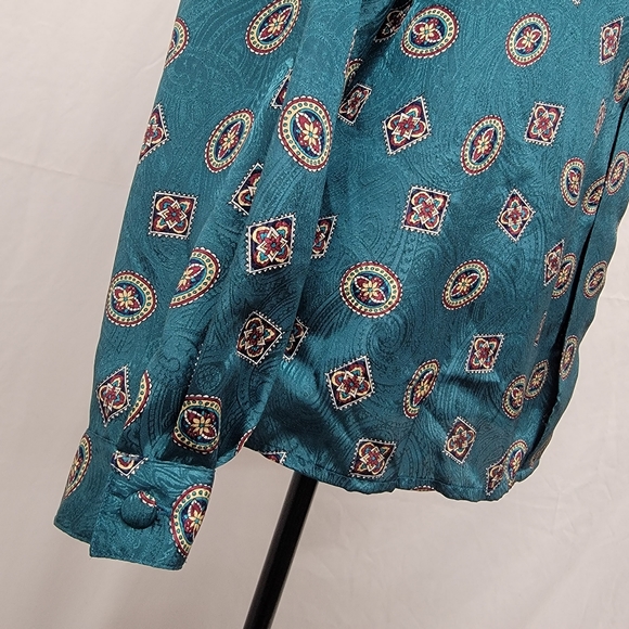 Silky Blouse - Picture 5 of 8